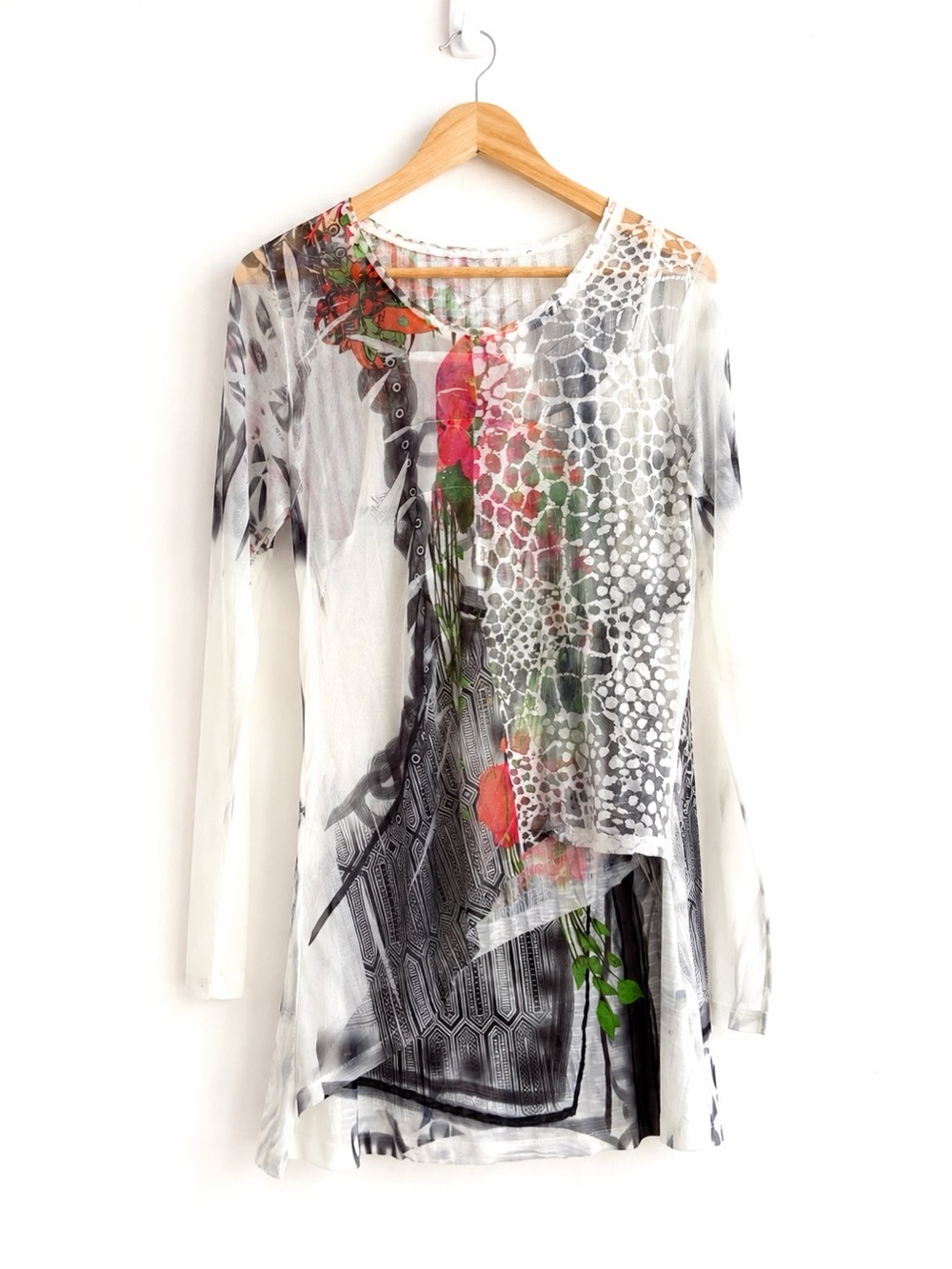 Ness Patchwork Longline Mesh Blouse - Gallery Girl - Size M